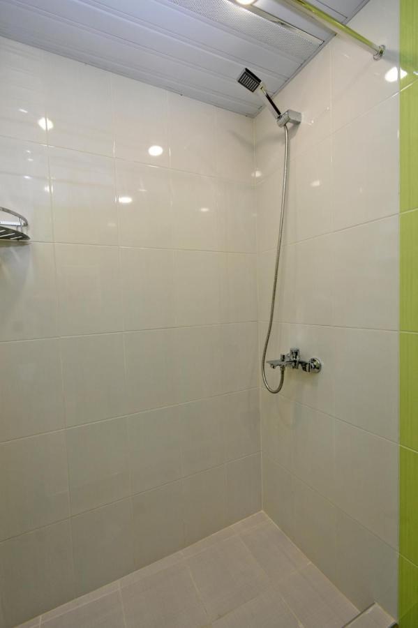 Positive Apartment In Center Of Yerevan City Exterior foto