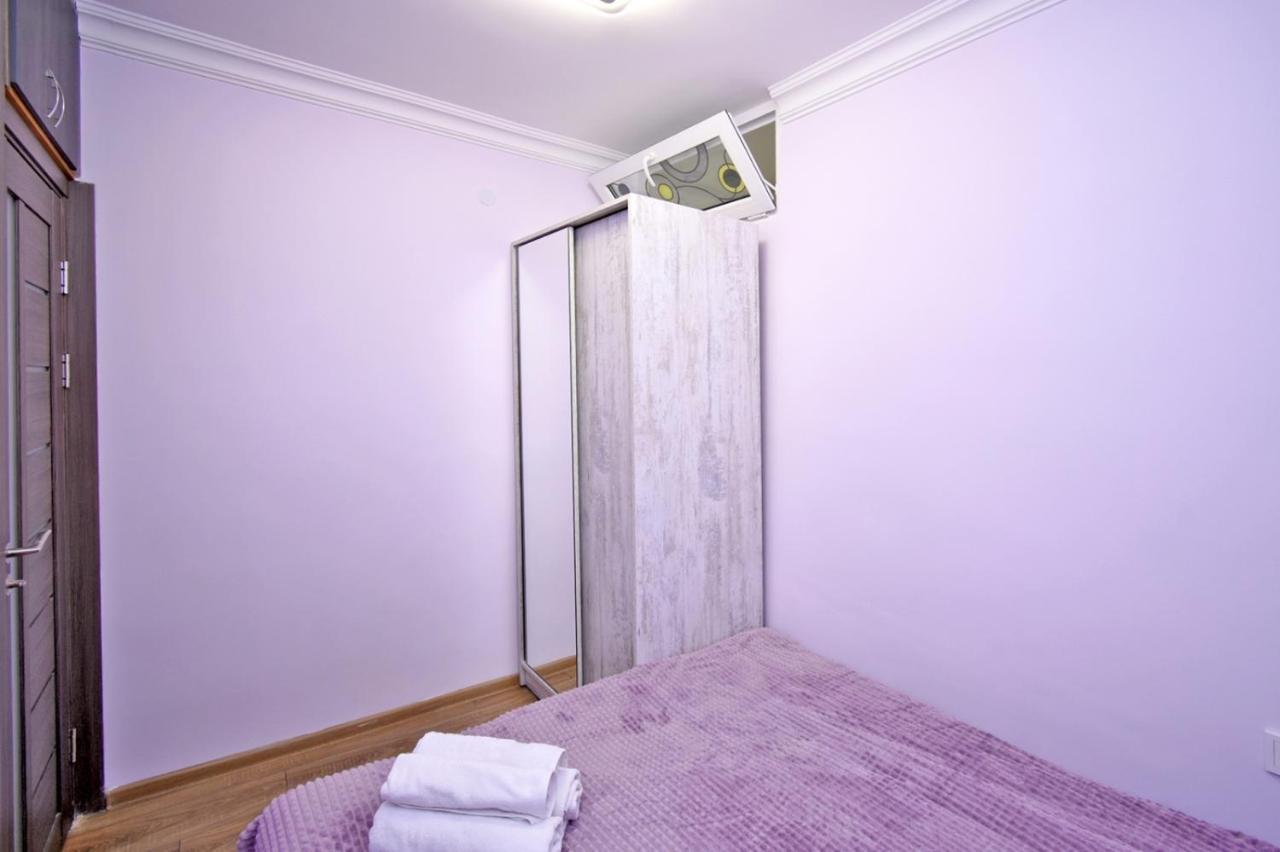 Positive Apartment In Center Of Yerevan City Exterior foto